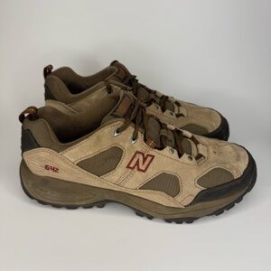 New Balance Mens 642 V2 Hiking Trail Shoes Brown Suede Size 10 4E Wide MW642BR2
